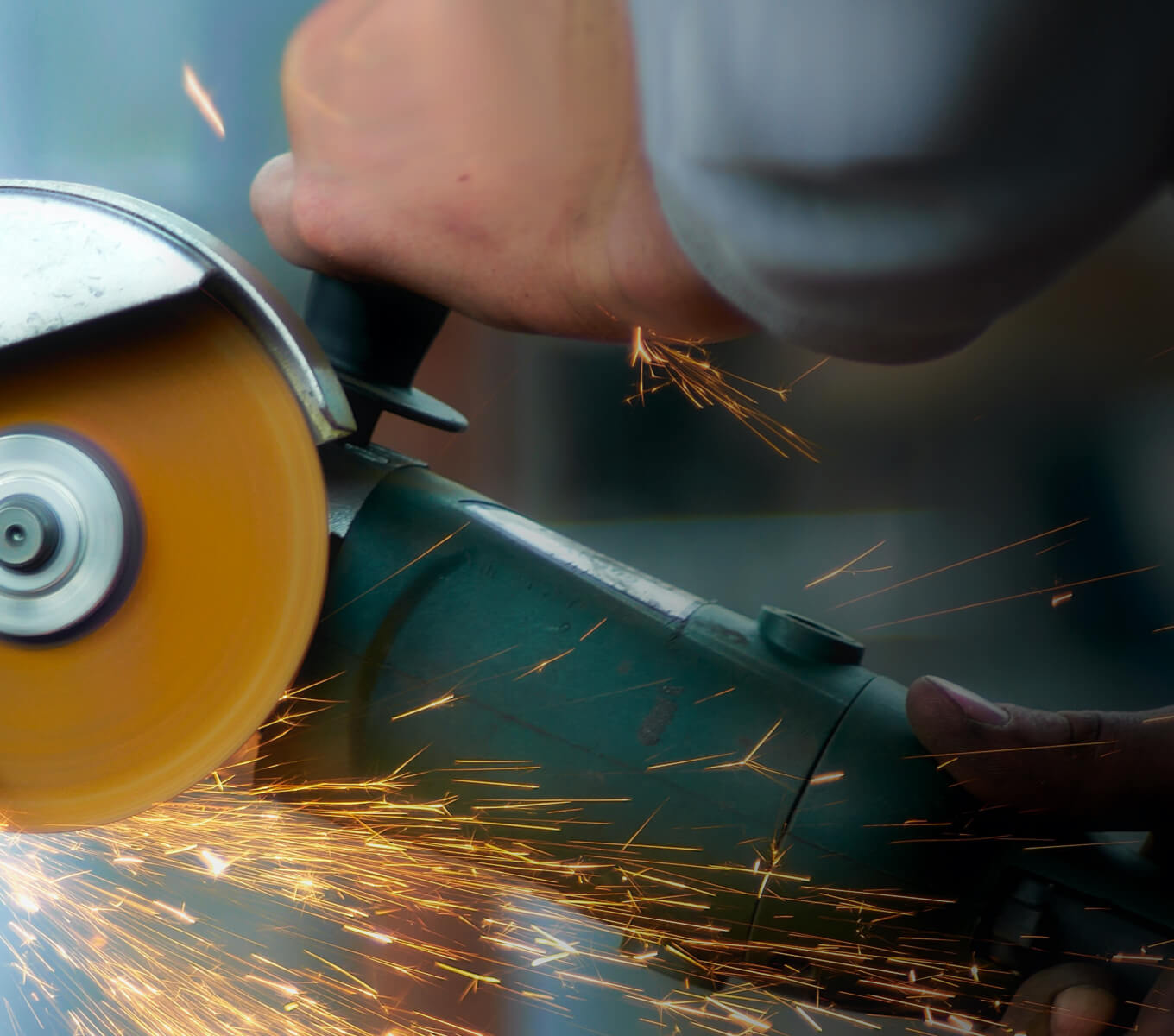 Picture of a circular saw